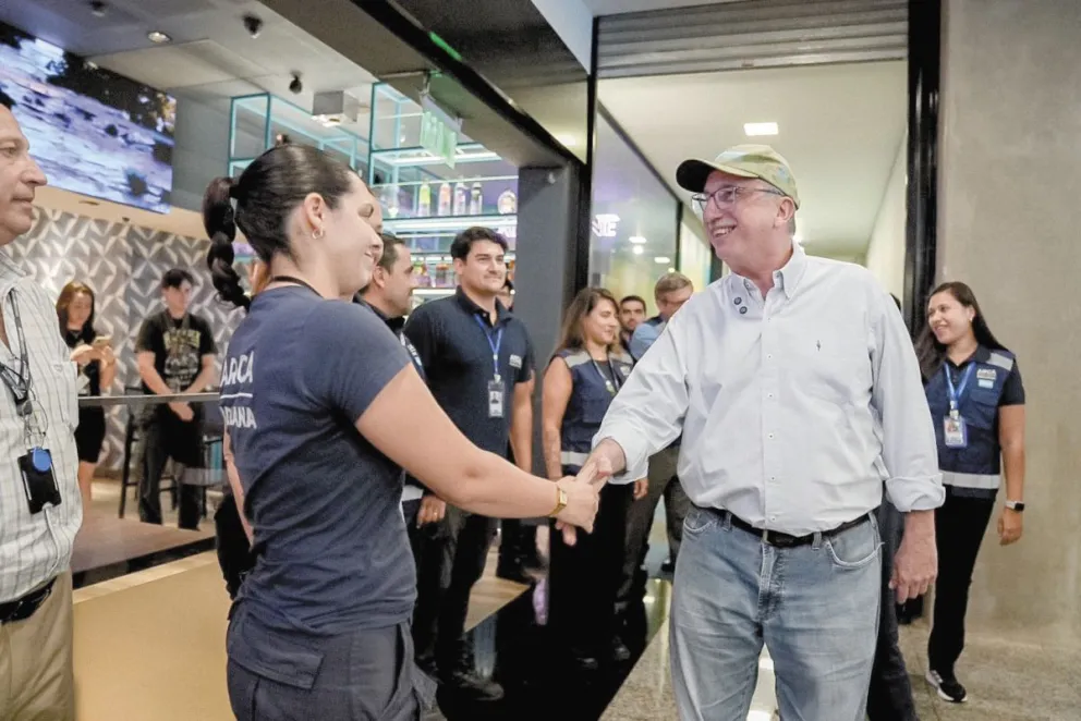 Cobertura de Pami en peligro por demoras en los pagos a farmacias imagen-16