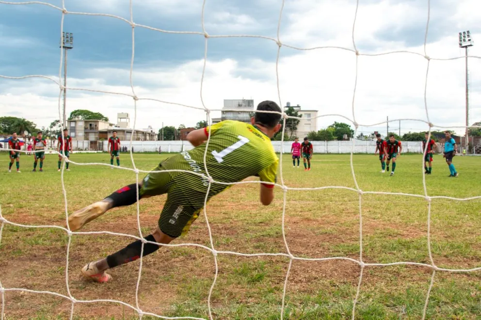 Brown perdonó y Estudio Galeano se lo empató en el final