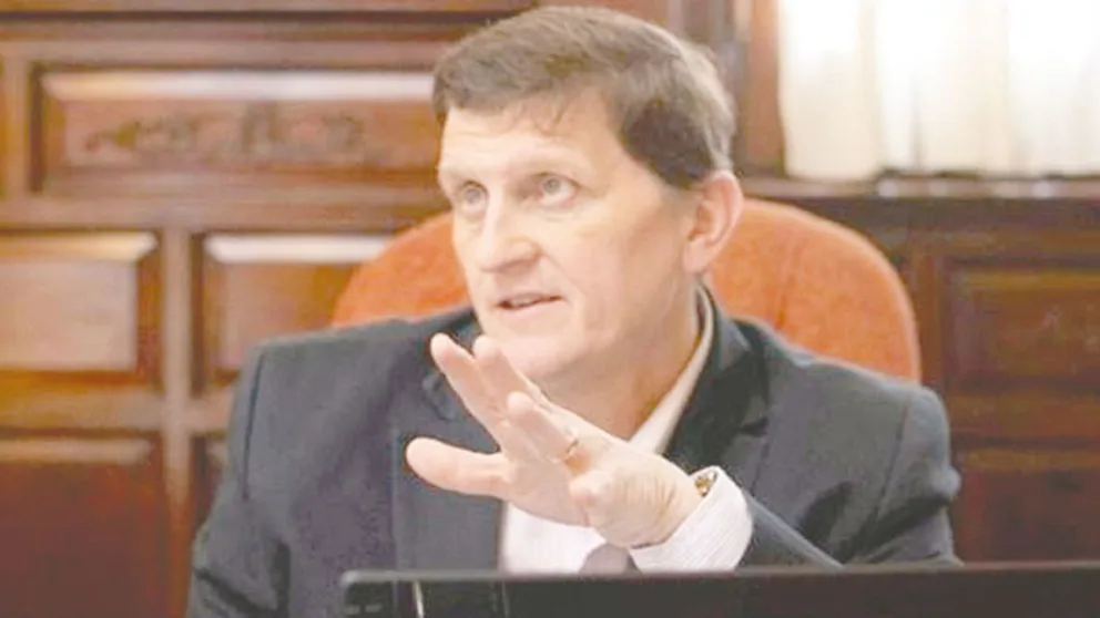 Por Adolfo Safrán. Ministro de Hacienda de Misiones