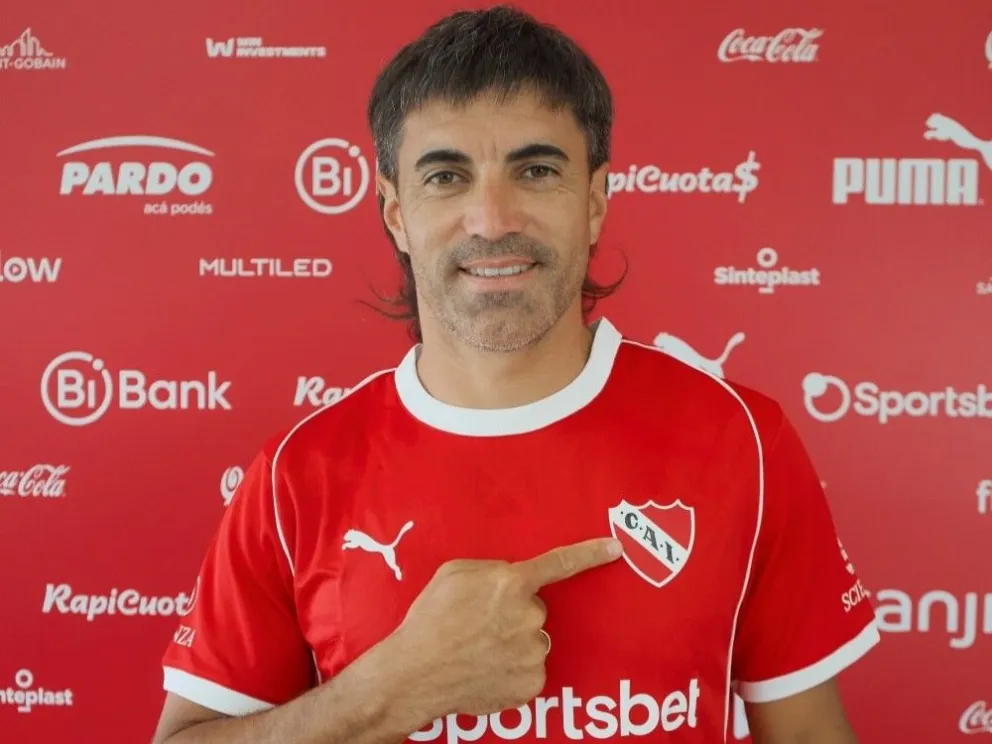 Malcorra con la camiseta del Rey de Copas.