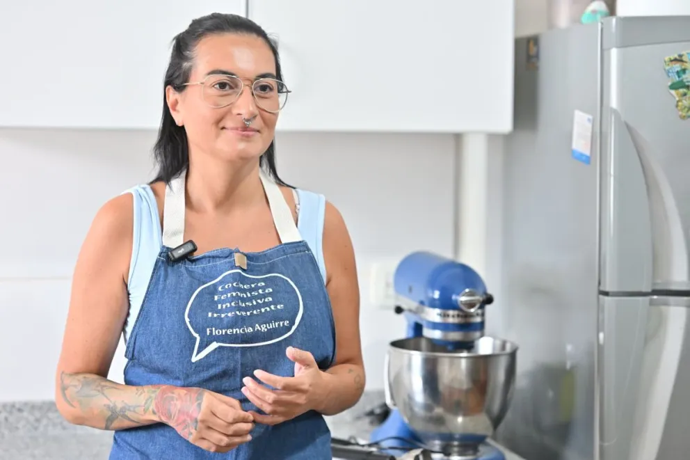 Florencia Aguirre difunde su trabajo, contenidos y el acceso a su ebook a través de su cuenta de Instagram: floaguirrepatissiere. // Fotos: Joaquín Galiano 