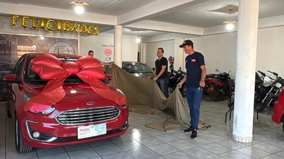 Objetivo cumplido: reunieron el dinero para comprarle un auto a un taxista