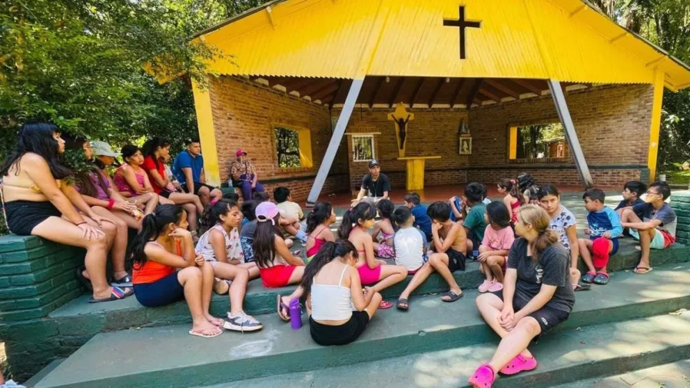 Cada jornada incluye rituales de apertura y cierre con instancias breves de reflexión colectiva. Foto: Esteban González