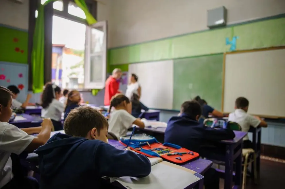 La baja de la natalidad permite revisar la organización de los recursos educativos.