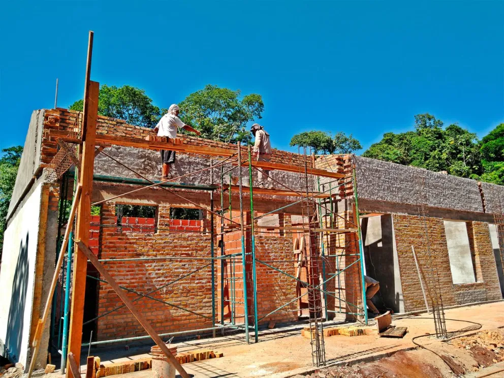 Según el Indec, en diciembre se registraron 388.472 puestos de trabajo en la construcción. Foto: Norma Devechi