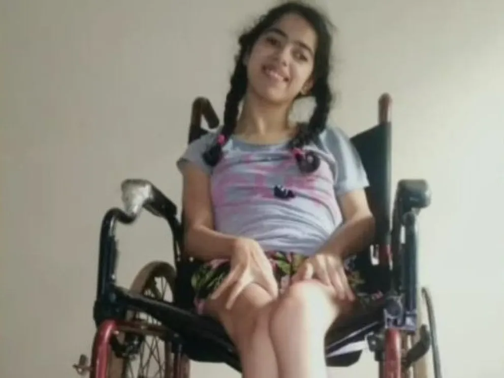 Milagros mejorará su calidad de vida con una silla adaptada a su necesidad.
