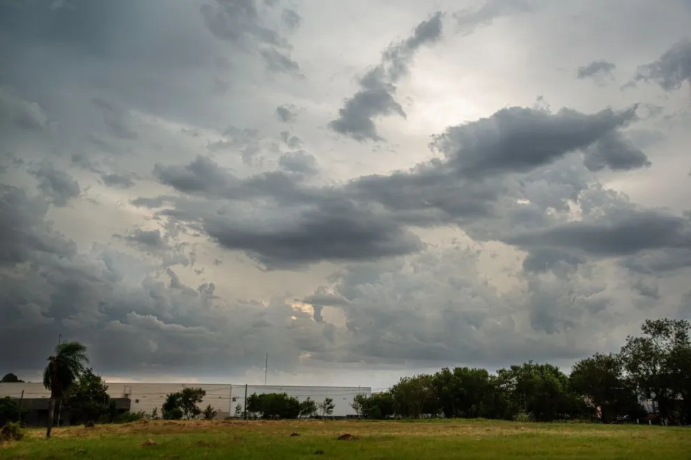 Por razones climáticas se suspenden los carnavales en Puerto Piray imagen-7