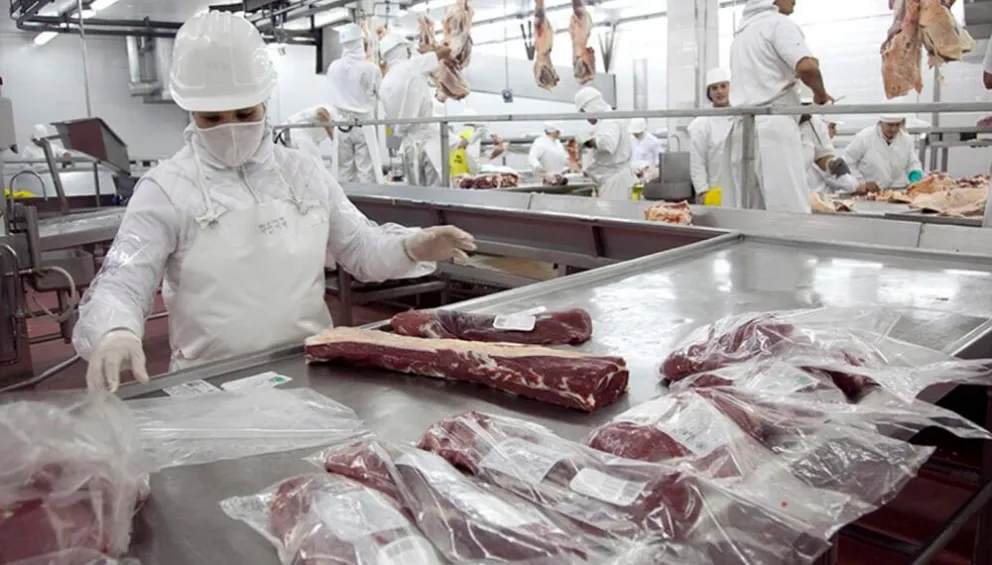 La presión exportadora no cede y los frigoríficos pueden quedarse cortos.  