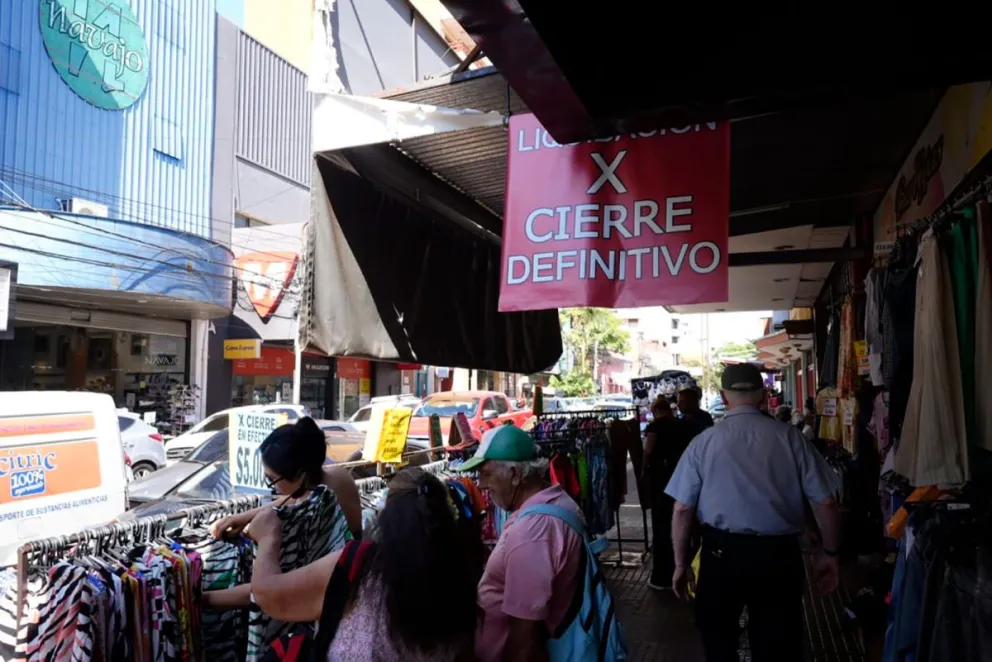El Territorio dio a conocer el jueves último la caída de ventas y el aumento de cierres de comercios en Posadas. Foto: M. Rodríguez
