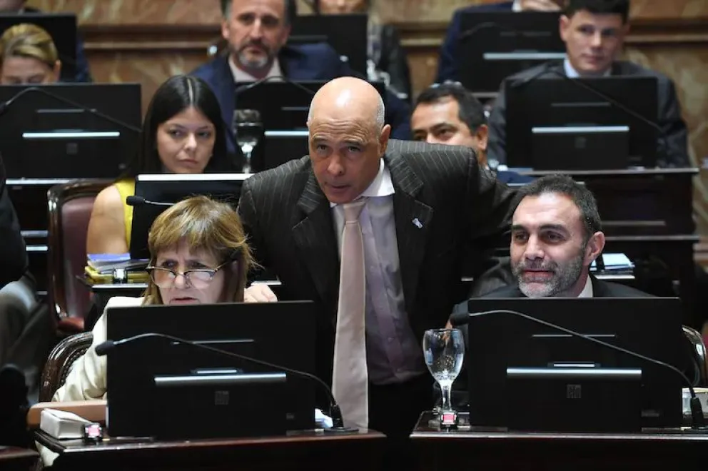 Reforma laboral: el oficialismo busca dictamen hoy en el Senado y ...
