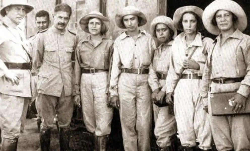 Las Residentas: la columna vertebral de la reconstrucción paraguaya que sostuvo la memoria y el alimento de una nación devastada tras la Guerra de la Triple Alianza.