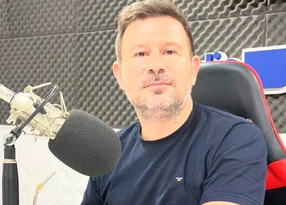 Aranda, ministro de Educación.