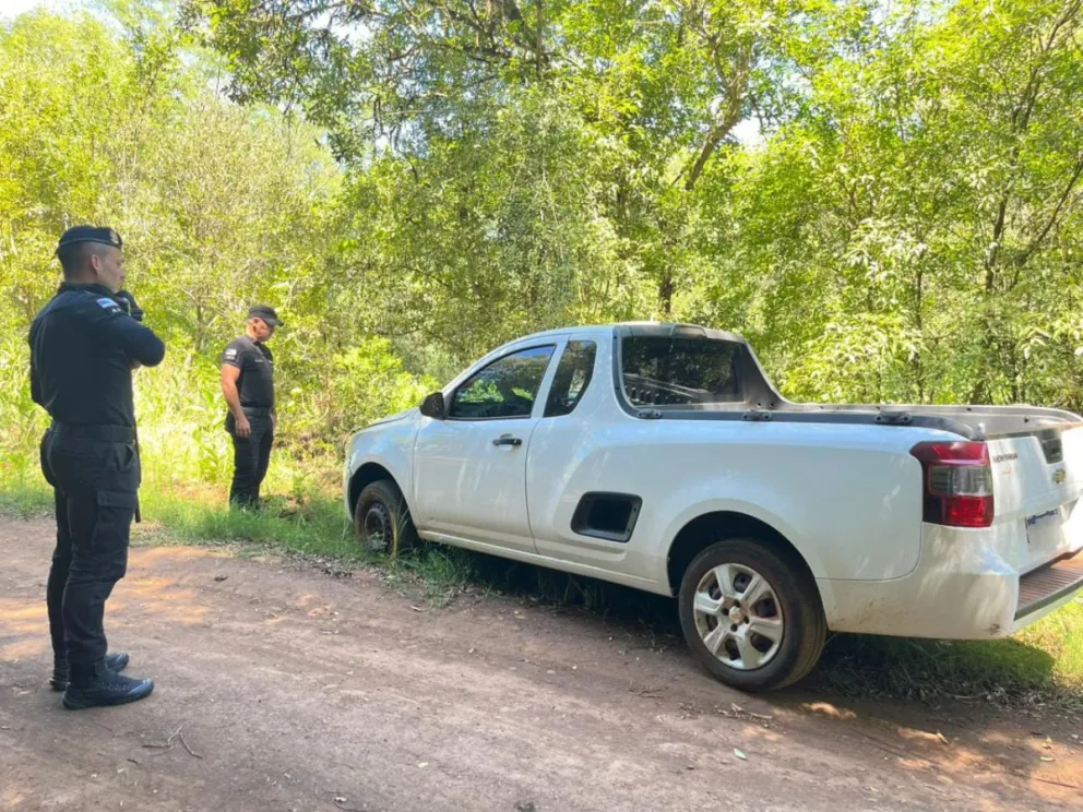 La camioneta fue abandonada.