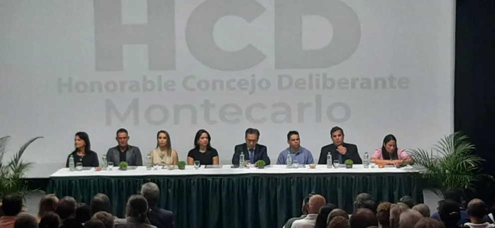 Con críticas al gobierno nacional, Barreto inauguró las sesiones del Concejo en Montecarlo imagen-5