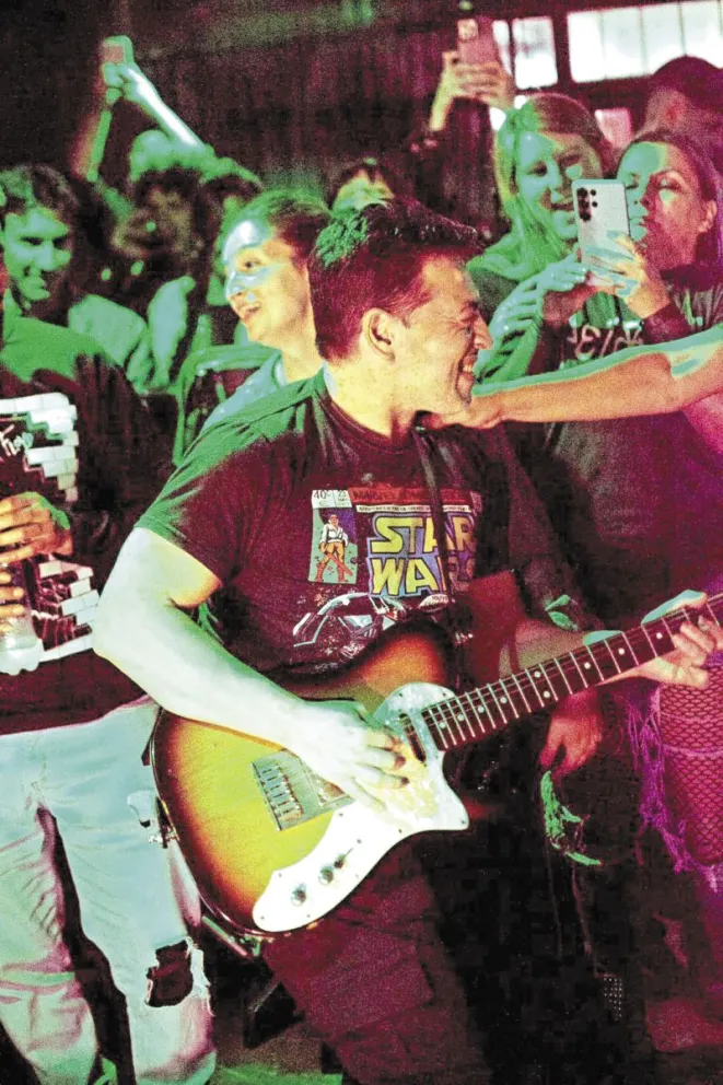 "Hago música honesta y sincera con lo que siento" imagen-6