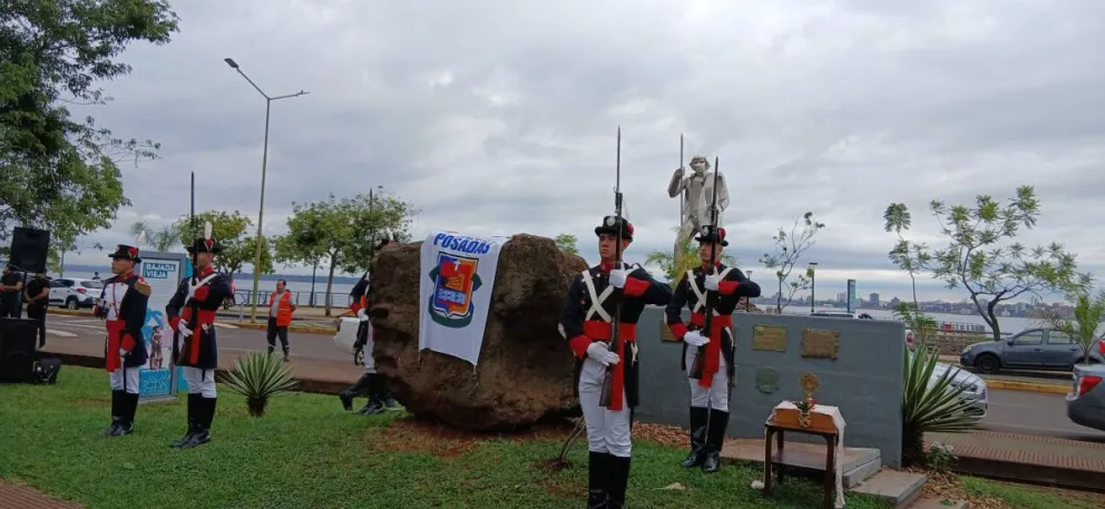 En la mañana de este miércoles se realizó el acto por los 411 años de la fundación de la misión Nuestra Señora de la Anunciación de Itapúa, primer antecedente de lo que más tarde sería nuestra ciudad de Posadas. 