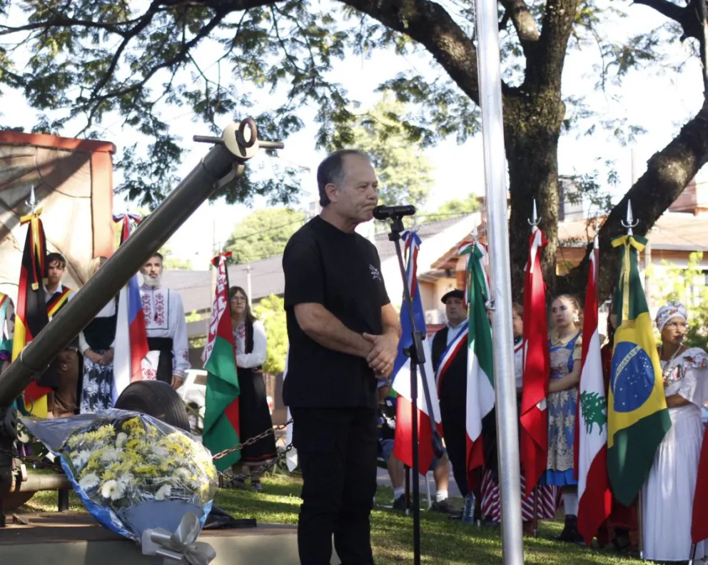 Passardi: “No fue una invasión, fue la recuperación de un territorio usurpado” imagen-4