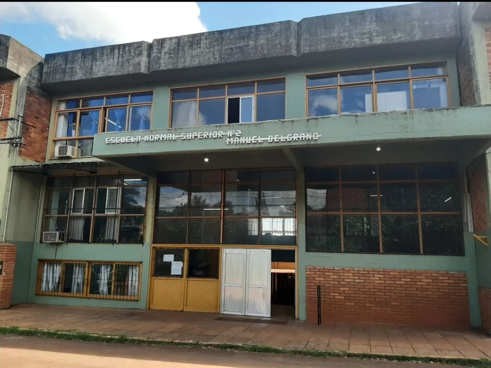 Directivos de la Normal N°2 de Montecarlo realizaron una denuncia por mensajes amenazantes imagen-6