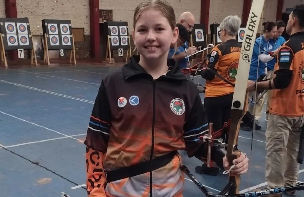 Golden Archery Feat: Borrowed Bow Leads to National Record – El Territorio