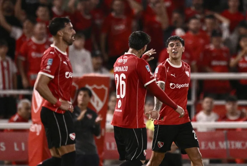 Independiente visita a Riestra en busca de asegurar un lugar en ...