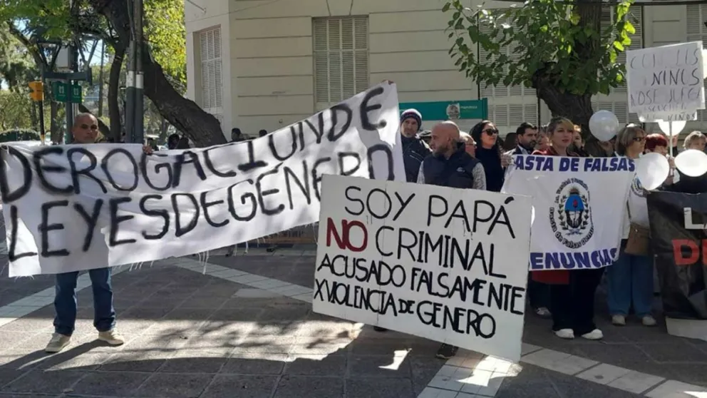 Durante los últimos meses se han llevado adelante numerosas marchas en distintas provincias para visibilizar la problemática de las falsas denuncias y las consecuencias en quienes se ven afectados.