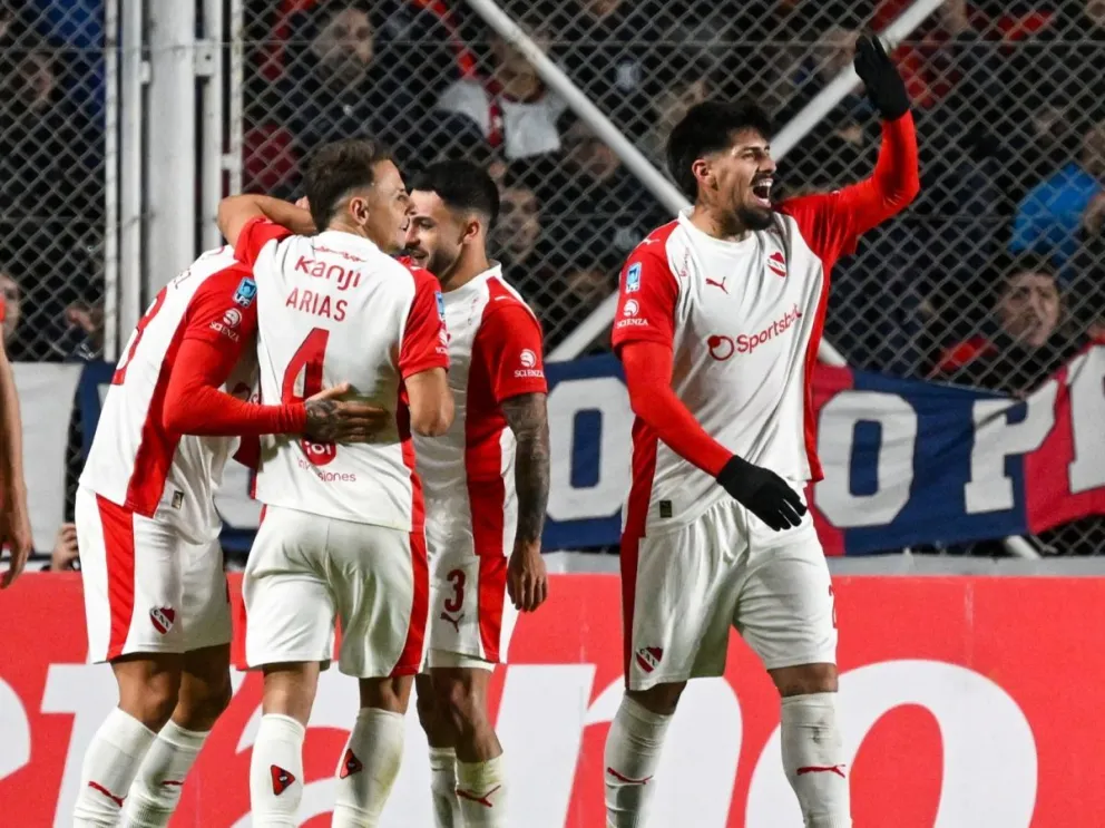 El Rojo y un triunfo que lo posiciona mejor de cara a la instancia decisiva //Foto: Liga Profesional.