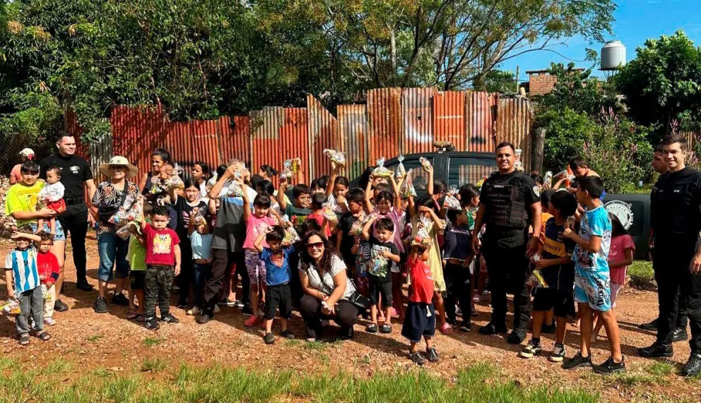 Bentura fue reconocido por el municipio por realizar tareas comunitarias, ayudando a la ciudad. 
