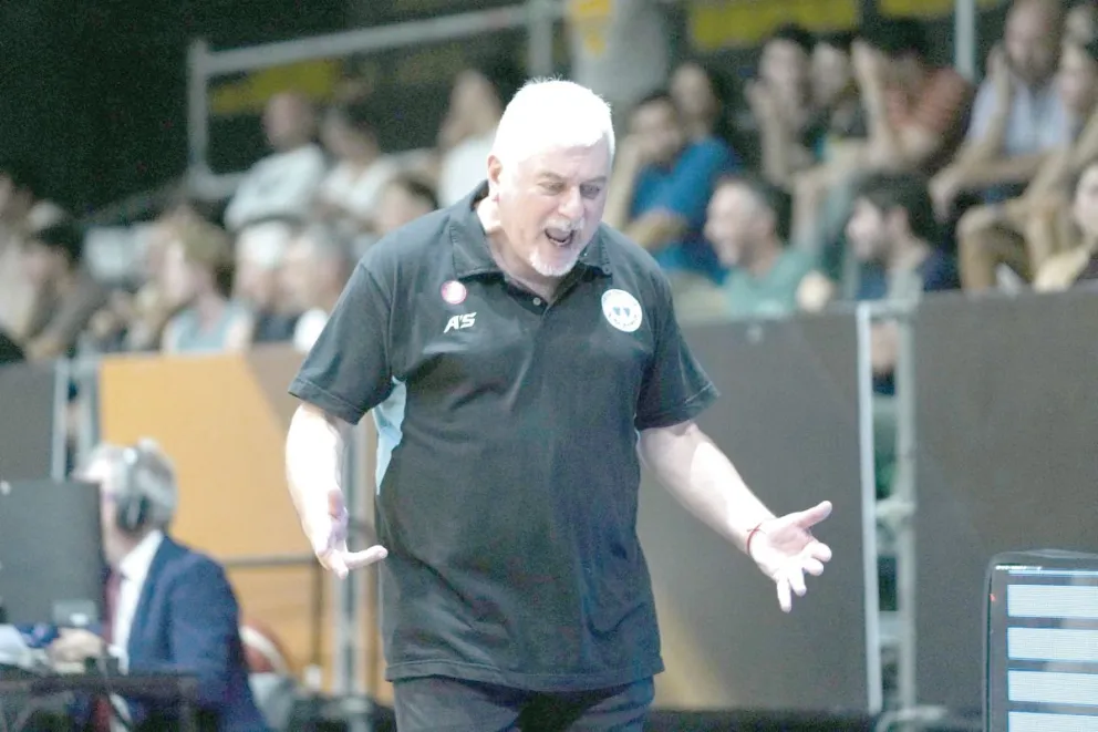 “Me parece que abandonamos la lucha y eso está muy mal”, reconoció el entrenador de OTC. foto: GENTILEZA