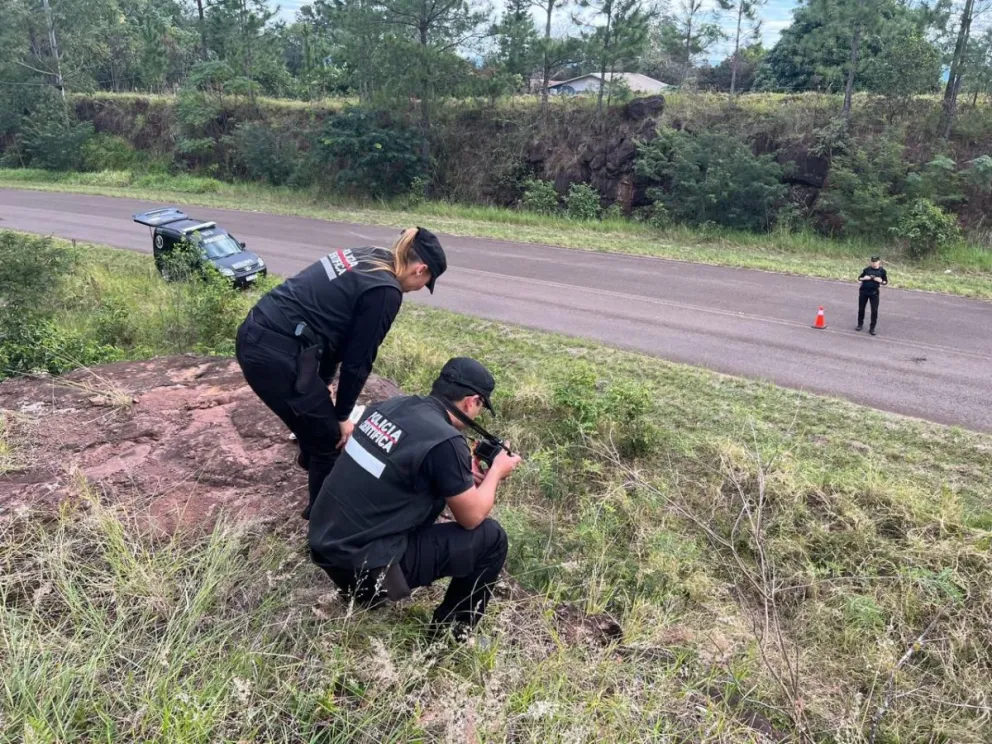 Investigan el hallazgo de un hombre con lesiones en la Ruta Costera Nº ...