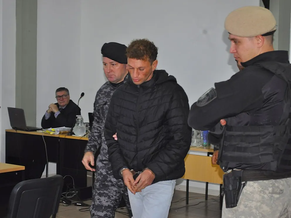 Necke da Silva, condenado a 25 año de prisión, fallo que ordenó investigar a Da Silva y Espíndola. //Fotos: Cristian Valdez.