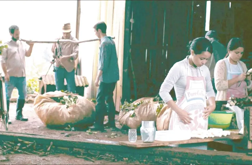 Escena de ‘Por tu bien’,  película de Axel Monsú, protagonizada por Sabrina Melgarejo y    producida por la Productora de la Tierra. Fotos: Productora de la Tierra