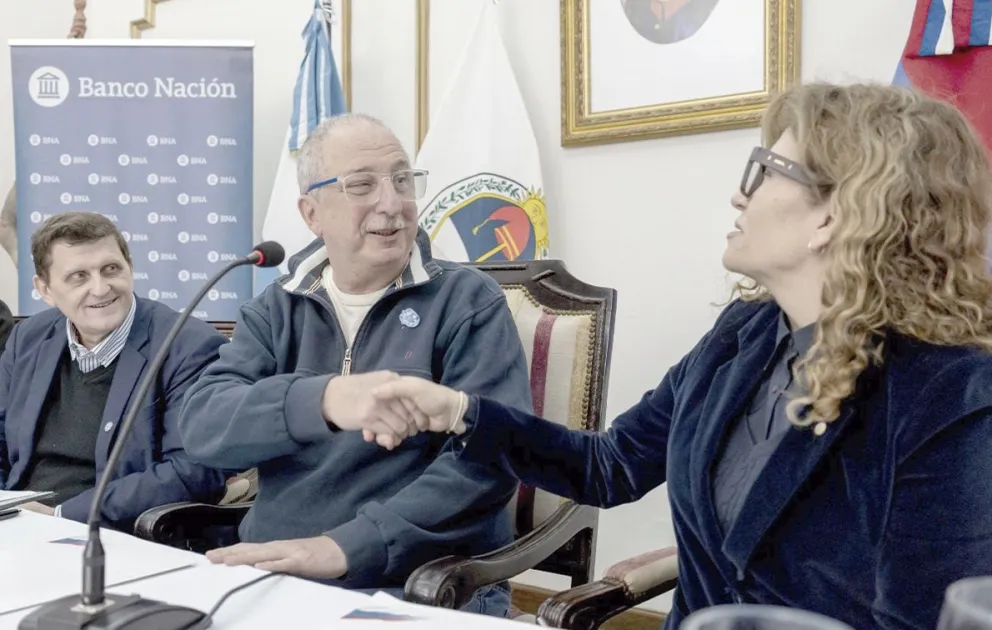 Se cerró el convenio con Florencia Soto, gerente zonal de Banco Nación. 