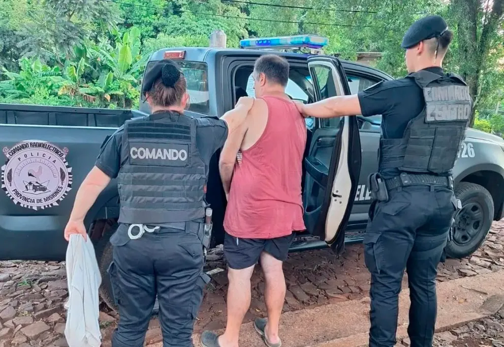 El extenista fue detenido en su domicilio tras ser reconocido por sus características físicas. Foto: polmis
