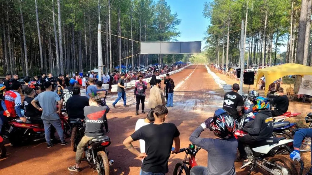 Desde 2023 que en Azara y en Santo Pipó funcionan picódromos de tierra. Foto: Prensa Picódromo