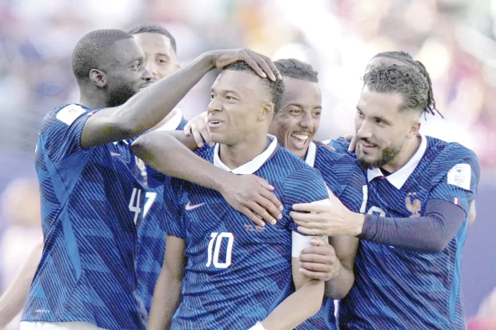 Mbappé llegó a 14 goles y se convirtió en el máximo anotador de Francia en los mundiales. Foto: ap