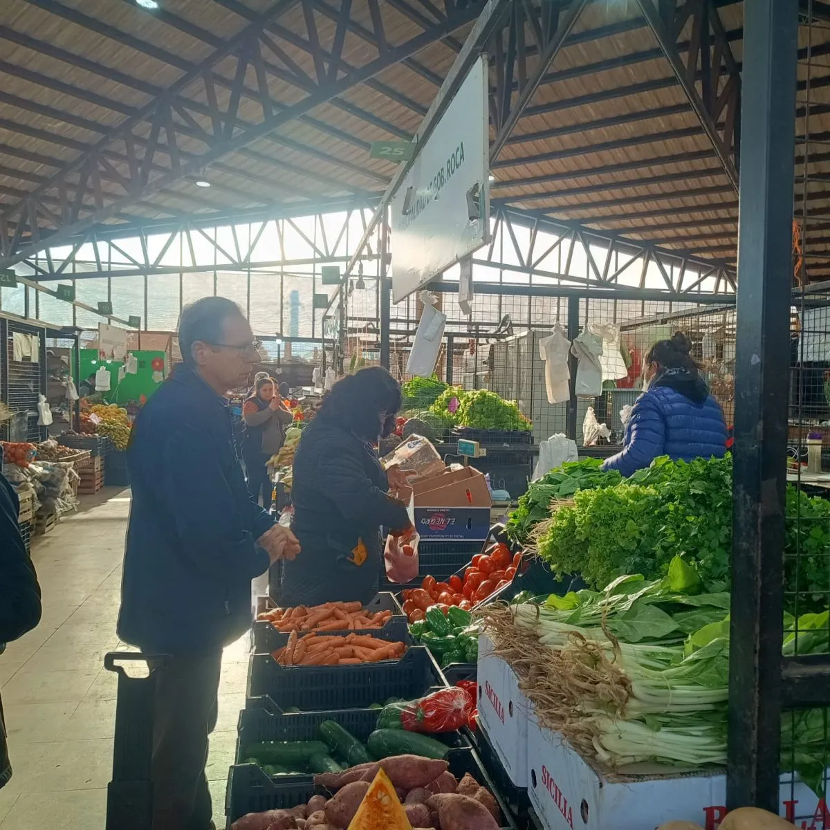 Comerciantes registran menos ventas de frutas y verduras y destacan las ofertas para impulsar ventas imagen-8