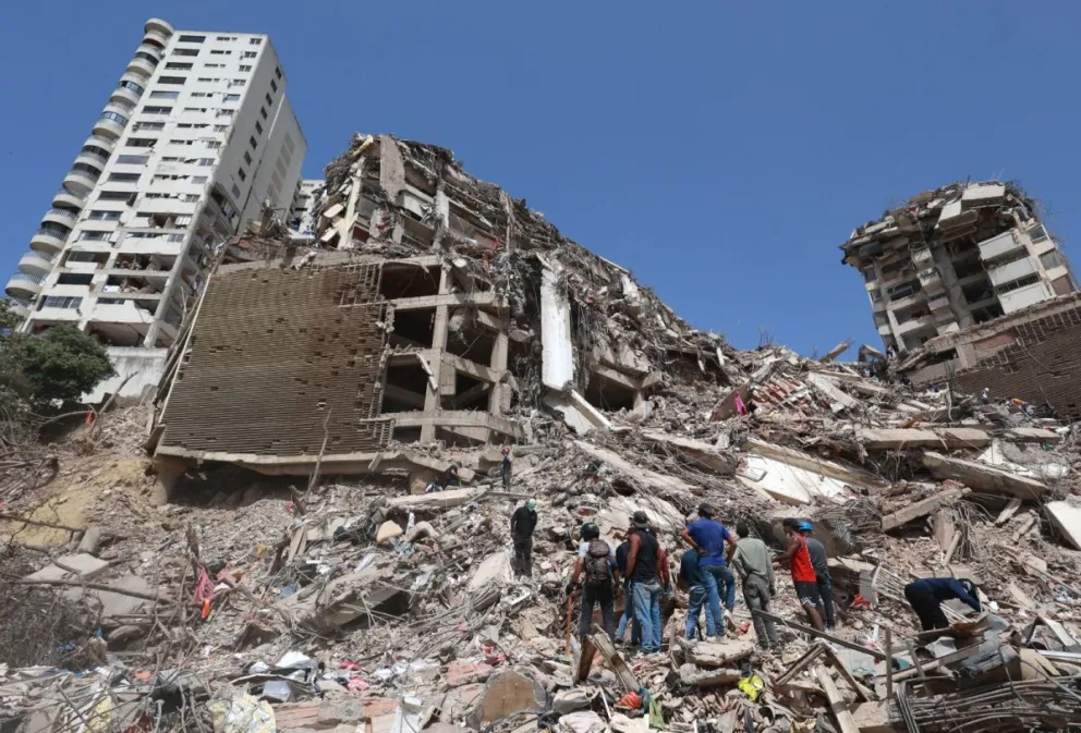 Muerte y destrucción dejaron los terremotos en Venezuela. //Foto: Agencia Xinhua News.