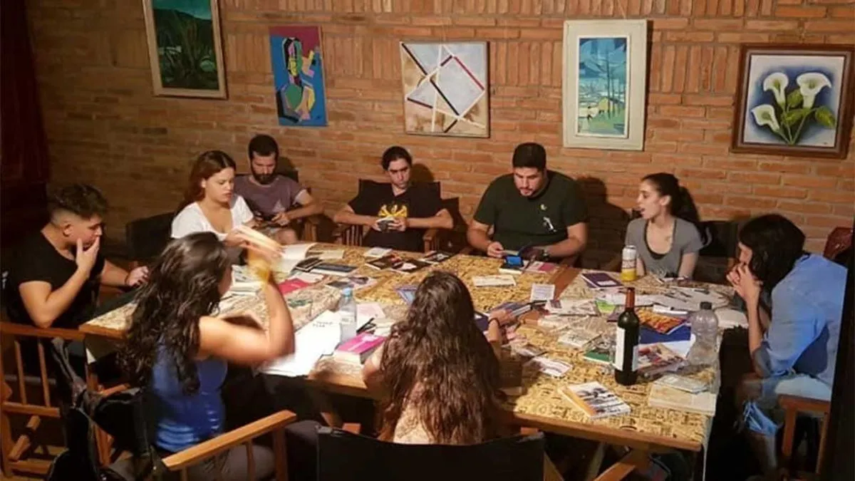 Poes&iacute;a de Mi&eacute;rcoles