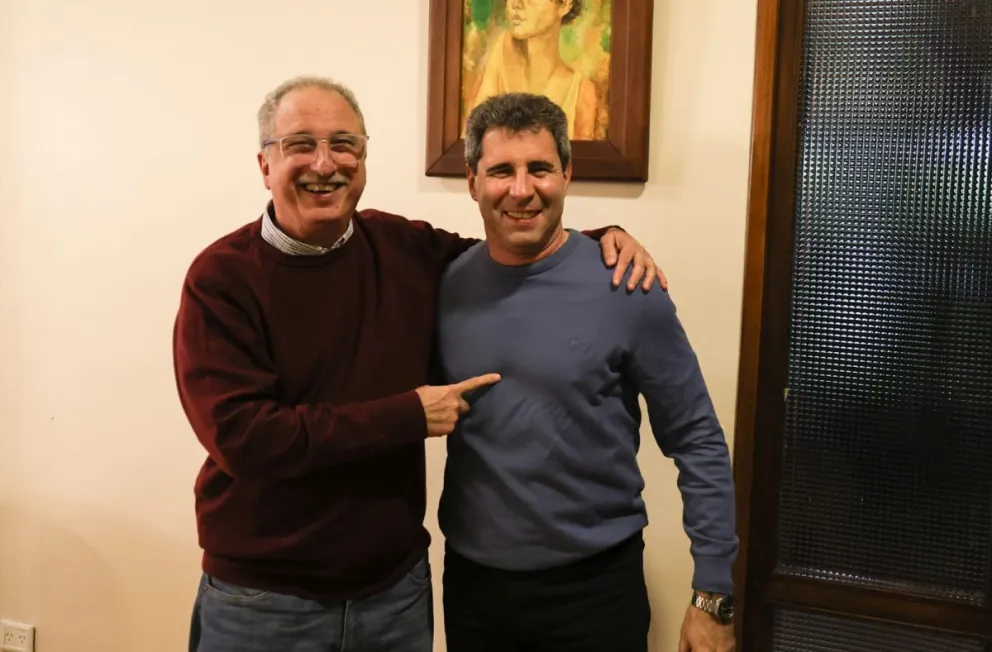El gobernador misionero junto a Uñac, en la residencia oficial.