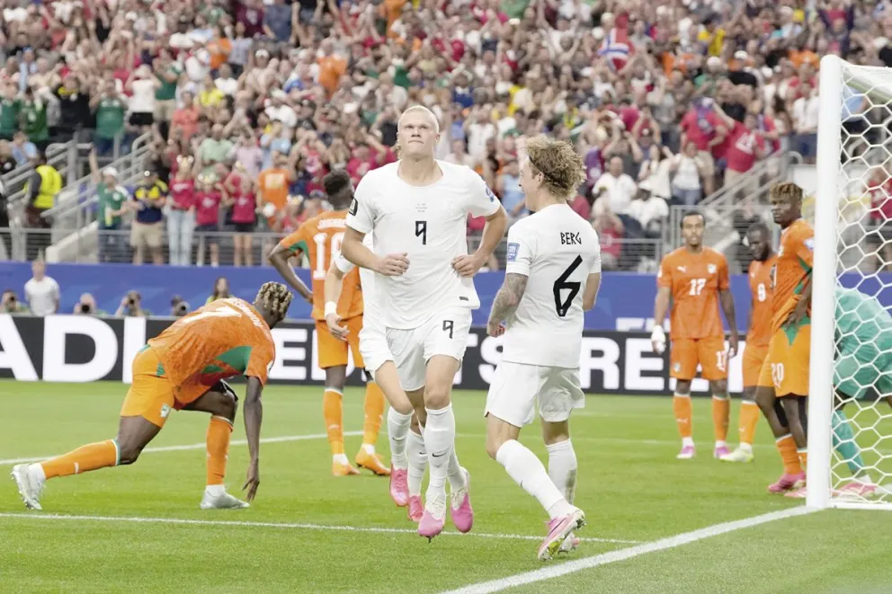 Haaland convirtió su quinto gol en la Copa del Mundo. Foto: ap