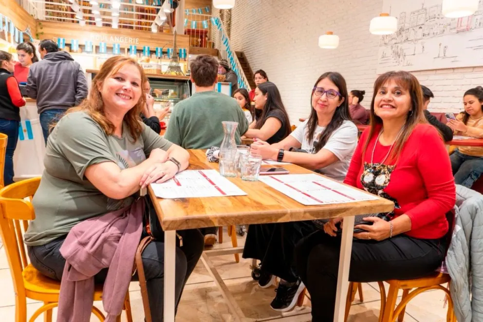 Salida de mujeres: Cristina, Karina y Claudia ‘se pusieron al día’ en un reencuentro esperado.