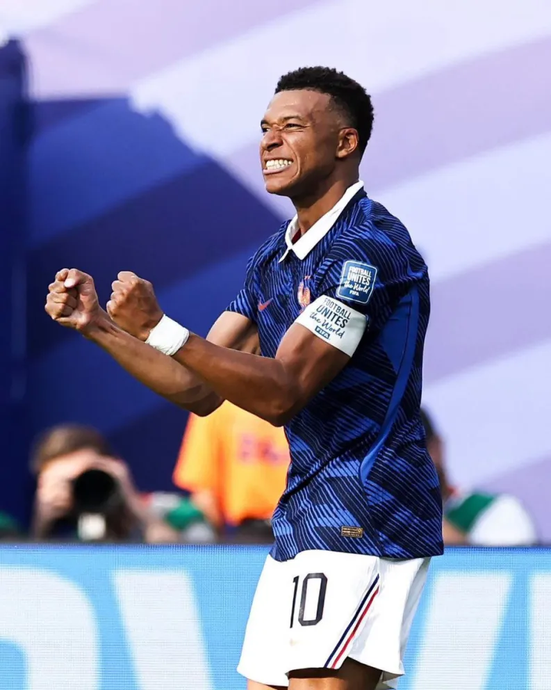 Mbappé anotó el gol del triunfo.