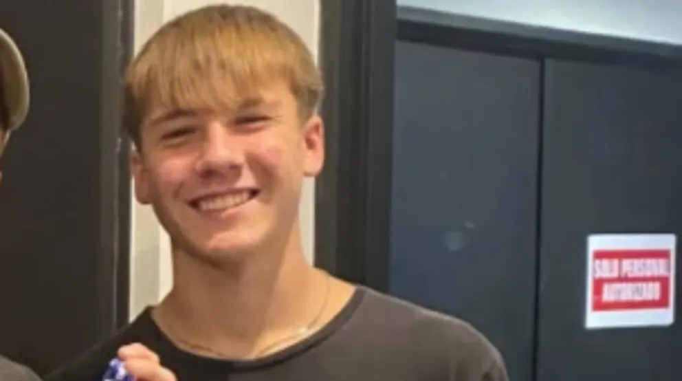 Santiago Herrero, de 15 años, fue atacado por una patota.