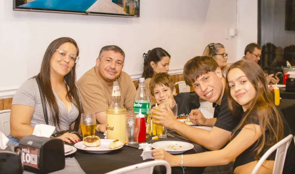 La familia Galarza disfrutando de una salida.