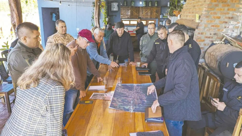 Ante la inminente llegada del fenómeno climático, El Soberbio avanza con reuniones interinstitucionales.