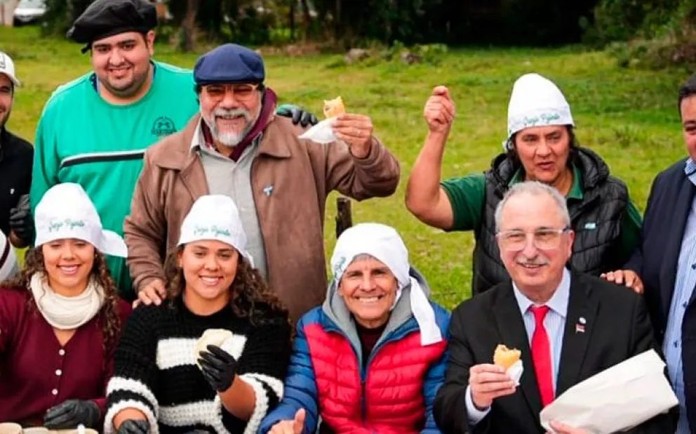El titular de Cultura, Joselo Schuap, también renunció a Encuentro Misionero.