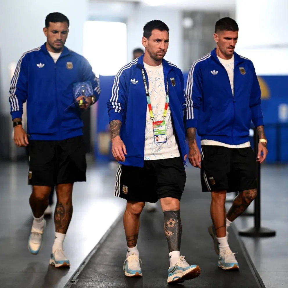 La Selección ya esta en el estadio, De Paul no será titular.