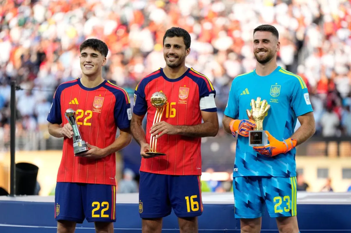 Rodri ganó el Balón de Oro del Mundial 2026 y los hinchas pidieron por Messi