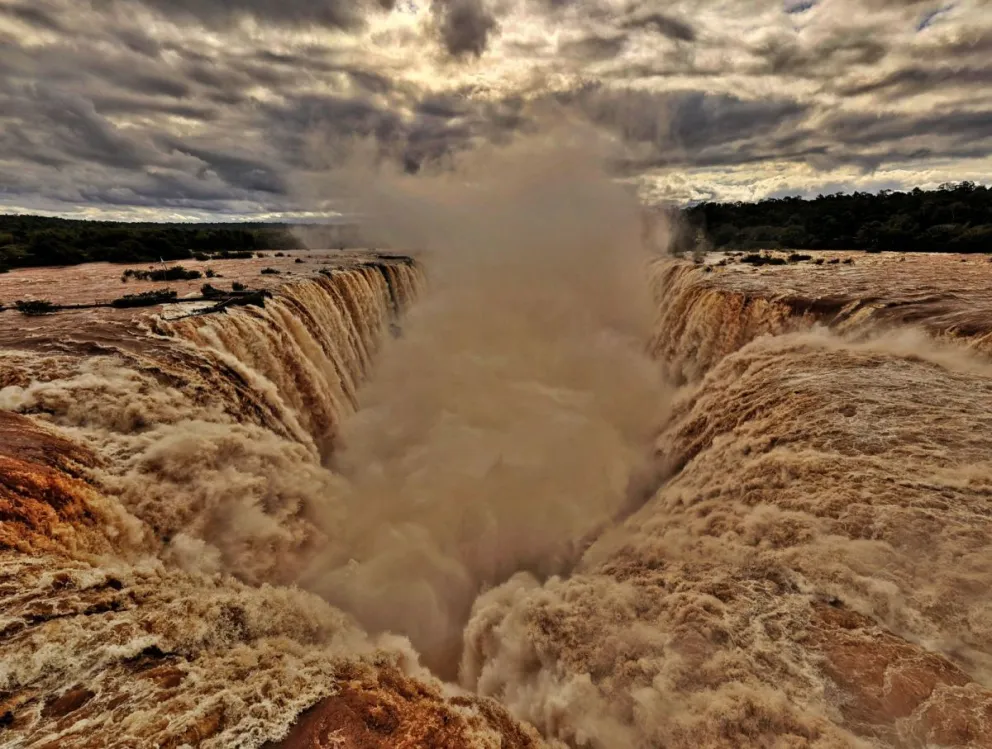 La fuerza de las Cataratas, del lado brasileño.  Foto: Urbia+Cataratas/Eagle Eye Company
