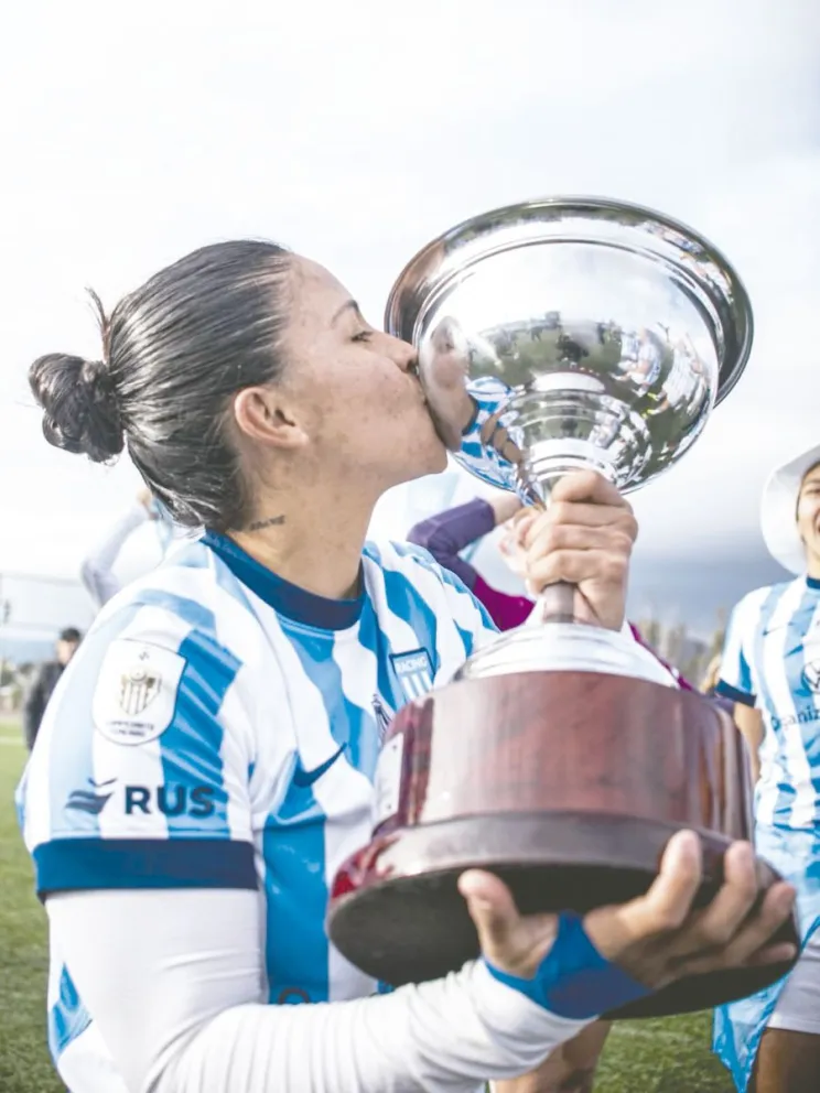 “Me llena de orgullo ser parte de la historia de este club”, escribió en su Instagram. 